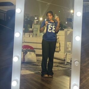 Meet your Posher, Esther